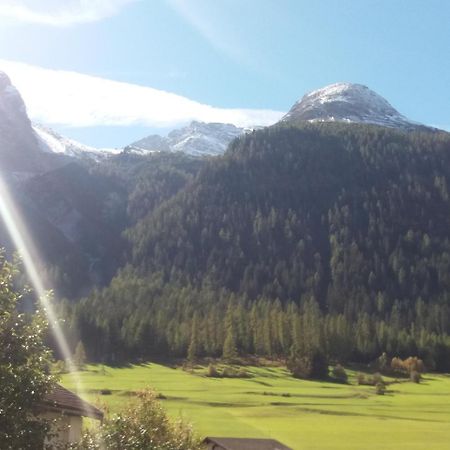 Hotel Piz Ela Bergun Davos Exteriör bild
